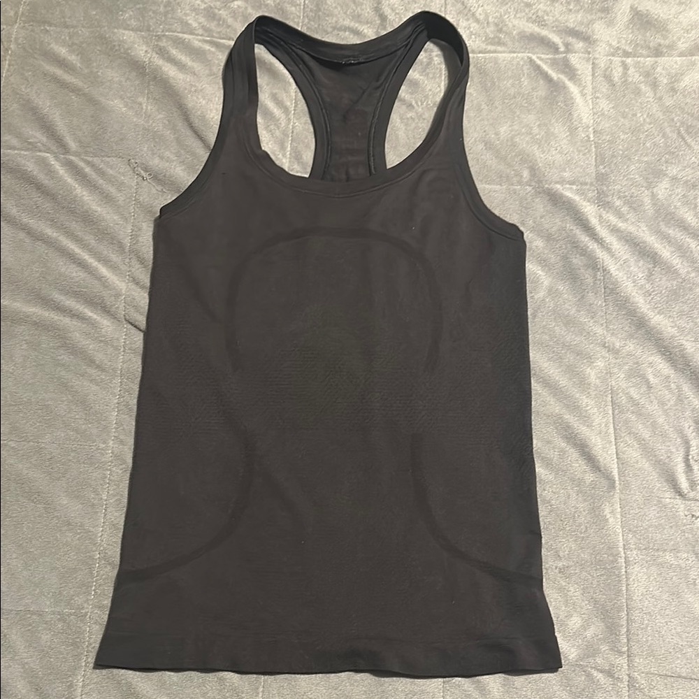 Lululemon Swiftly Tech tank